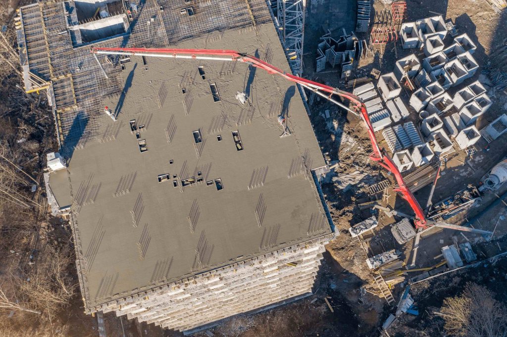 vertical pumping concrete
